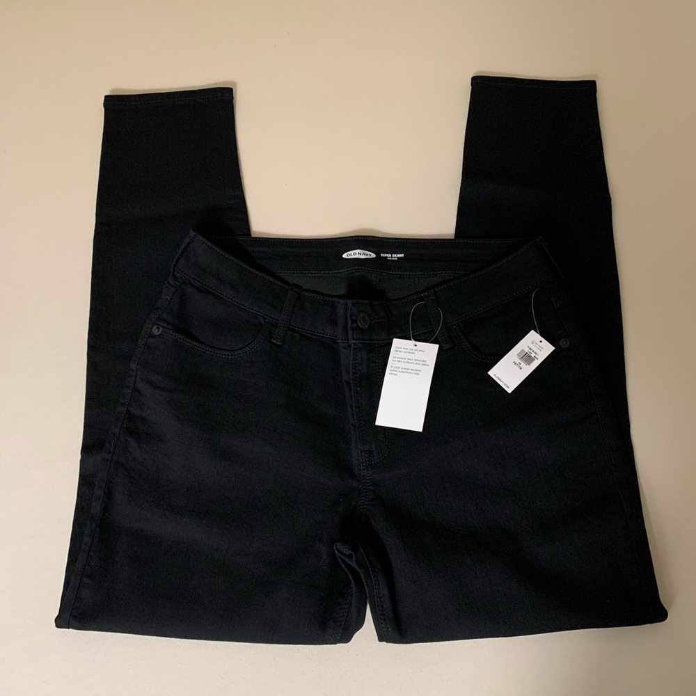 NWT Old Navy Mid-Rise Super Skinny Jeans 4 Petite